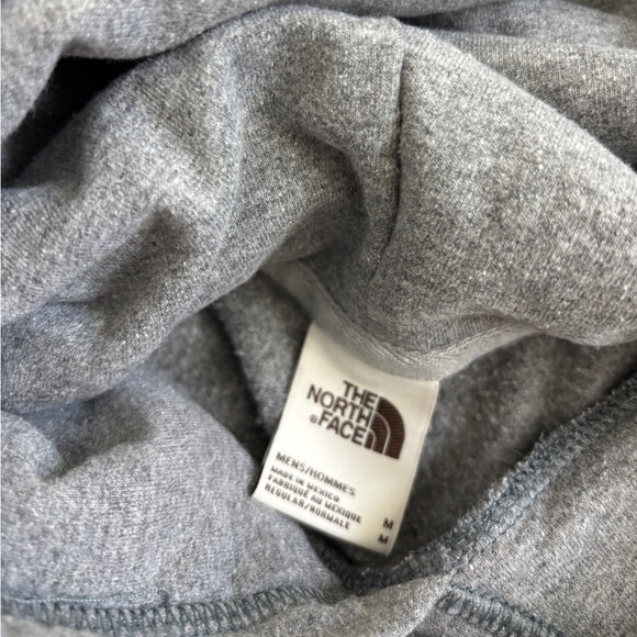 The North Face Gray Mens Medium Hoodie - Picture 2 of 3